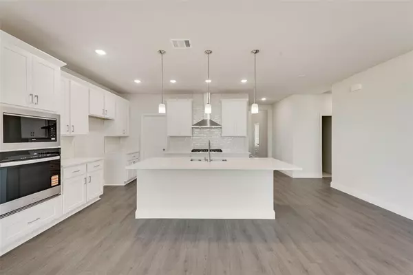 Fort Worth, TX 76247,857 Blue Fescue Road