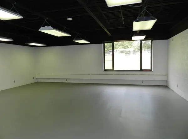 7738 N Long Lake RD, Long Lake Twp, MI 49685