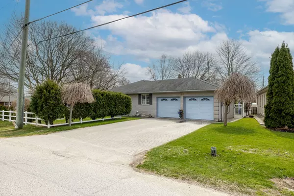 Strathroy-caradoc, ON N7G 3P2,196 Hull RD