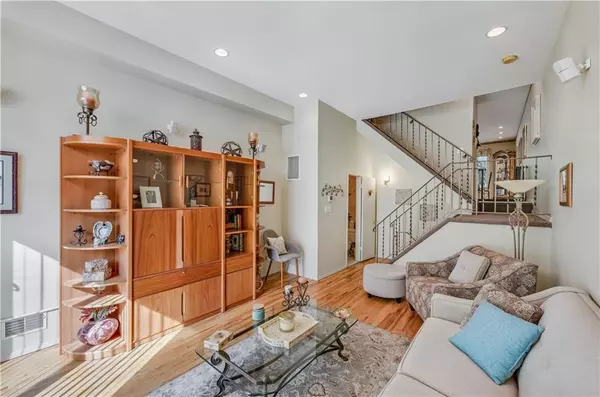 41 Halpin AVE, Staten  Island, NY 10312