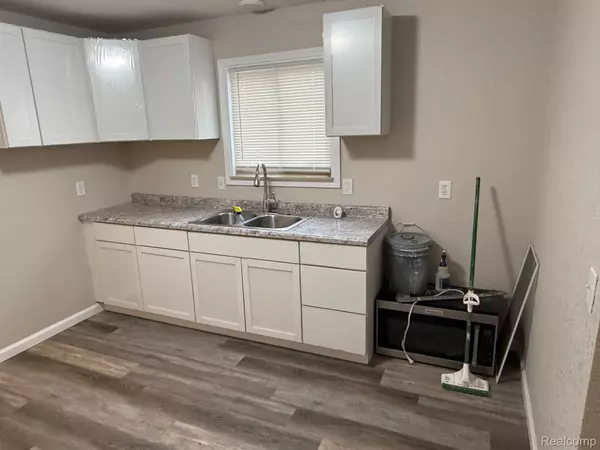 Flint, MI 48506,3220 Woodrow AVE