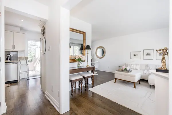 Barrie, ON L4N 7V7,124 Brown ST