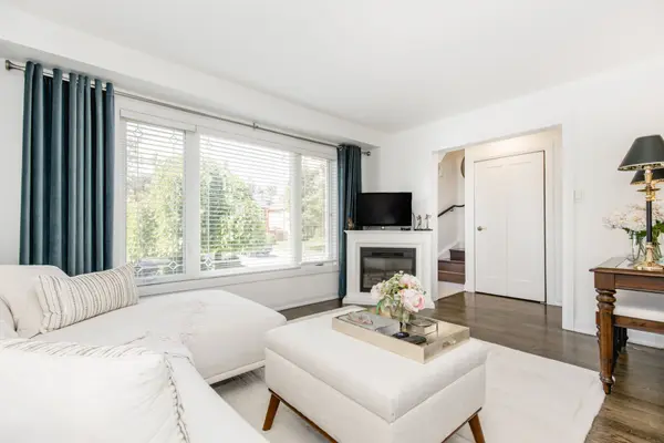 Barrie, ON L4N 7V7,124 Brown ST