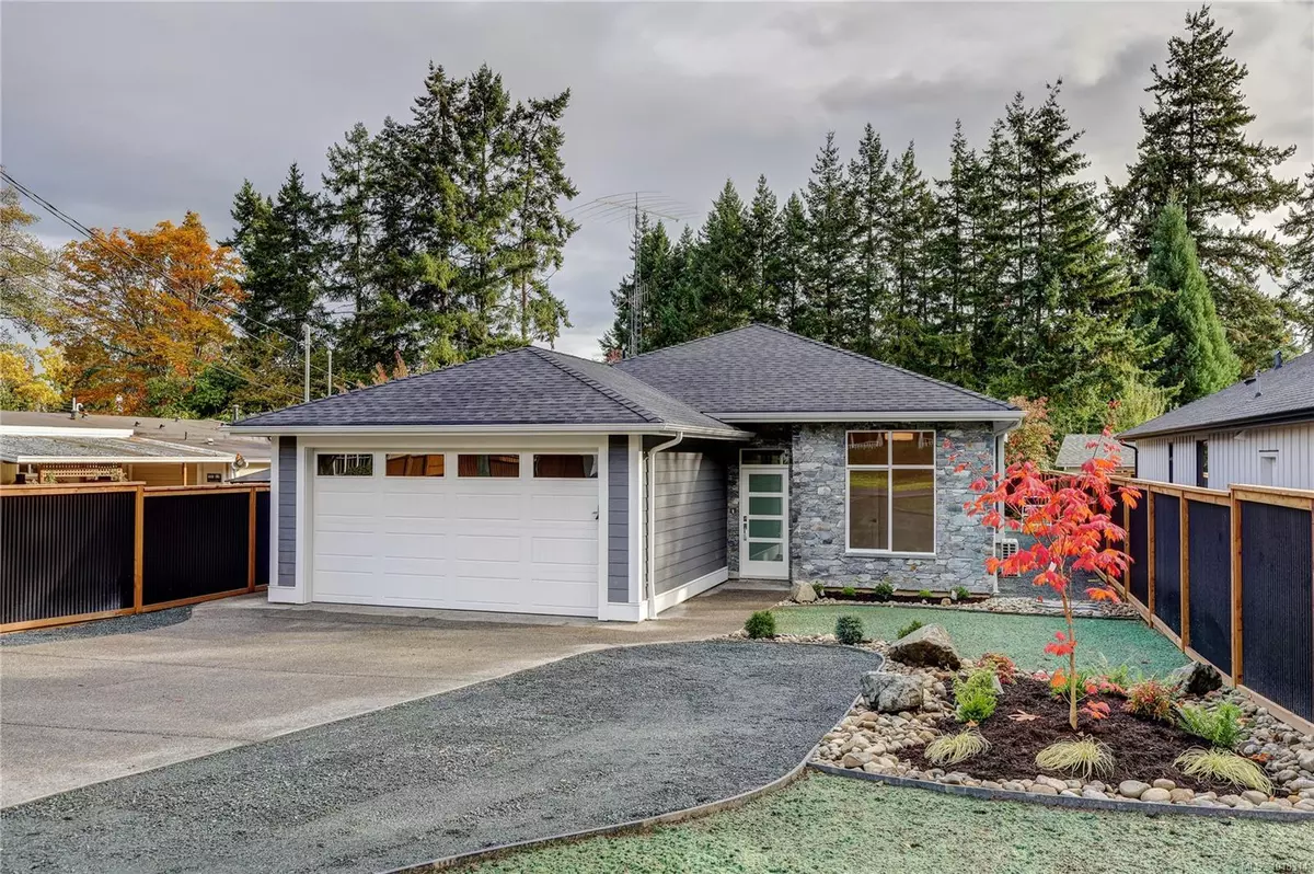 Parksville, BC V9P 1L2,428 Craig St