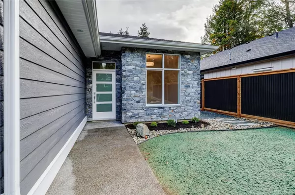 Parksville, BC V9P 1L2,428 Craig St