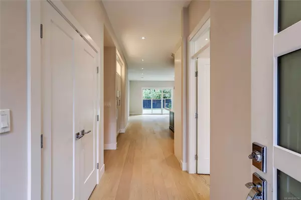 Parksville, BC V9P 1L2,428 Craig St