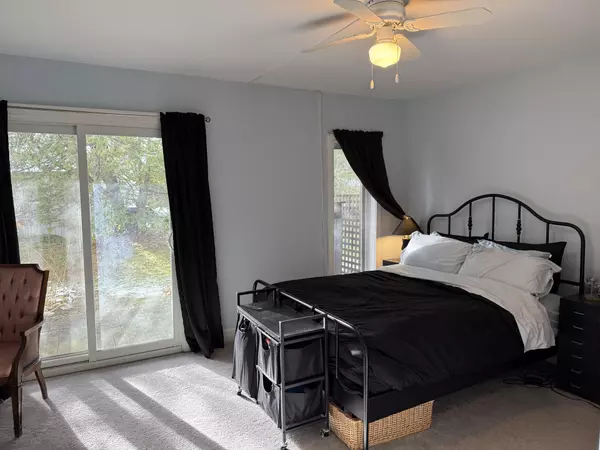 Collingwood, ON L9Y 5B4,439 Oxbow CRES