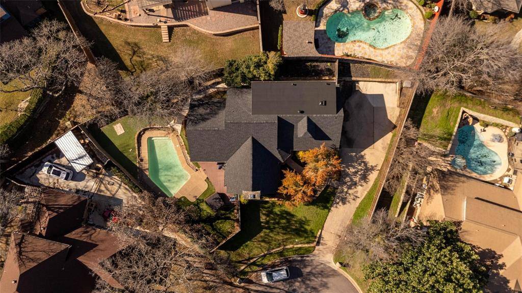 812 April Sound Court, Fort Worth, TX 76120