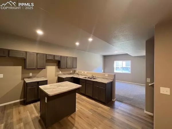 Colorado Springs, CO 80951,1873 Sandtoft HTS