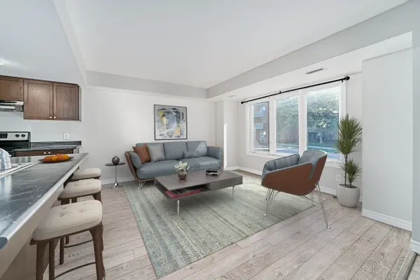 Oshawa, ON L1G 5B9,140 Mary ST N