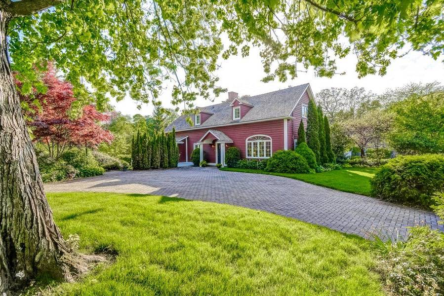 12 CENTRE ST, Niagara-on-the-lake, ON L0S 1J0