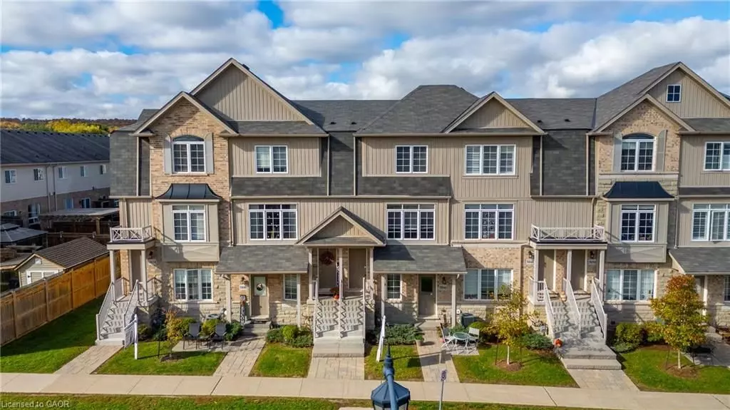 Lincoln, ON L0R 1B2,5038 Serena DR E