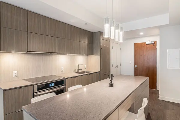 101 Queen ST #808, Ottawa Centre, ON K1P 0B7