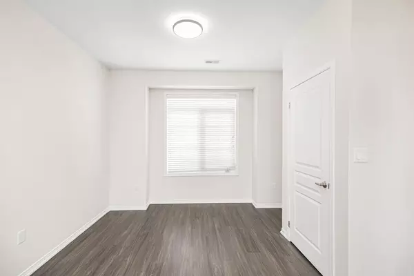 Lincoln, ON L0R 1B2,5038 Serena DR E