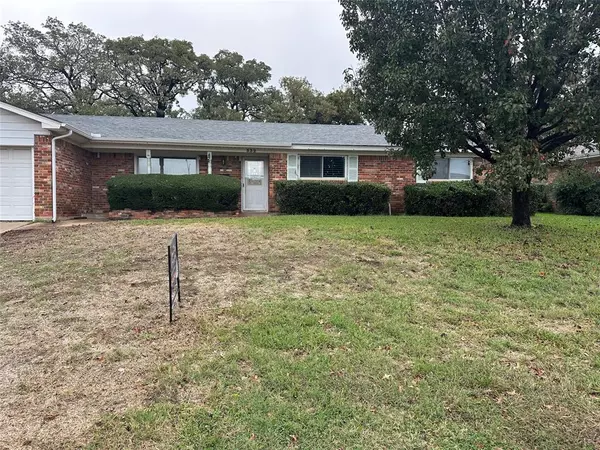 Hurst, TX 76054,532 Plainview Drive