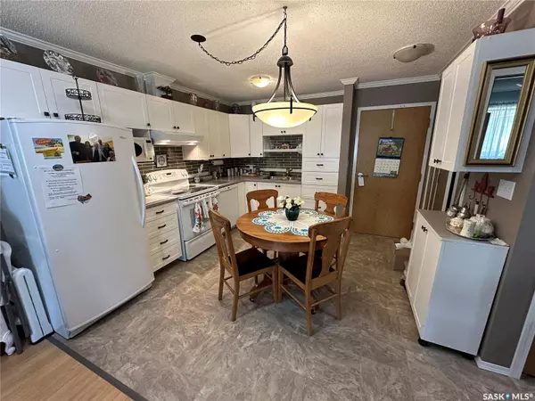 Rosthern, SK S0K 3R0,5004 5th STREET #12