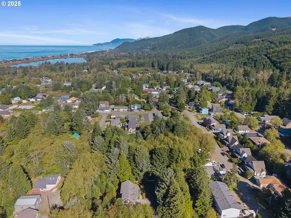 Rockaway Beach, OR 97136,Ocean ST