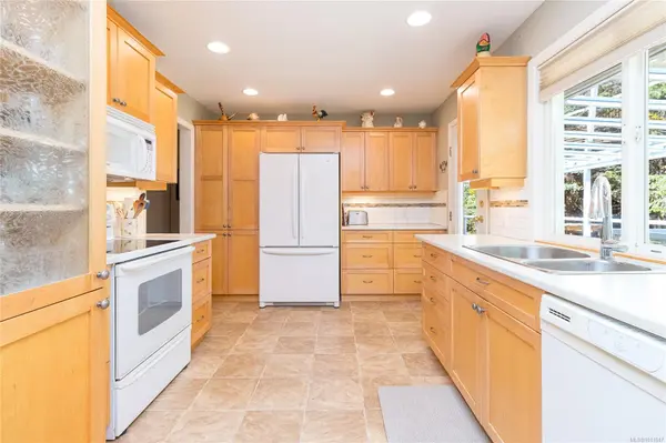 Duncan, BC V9L 6S4,5180 Lee Rd