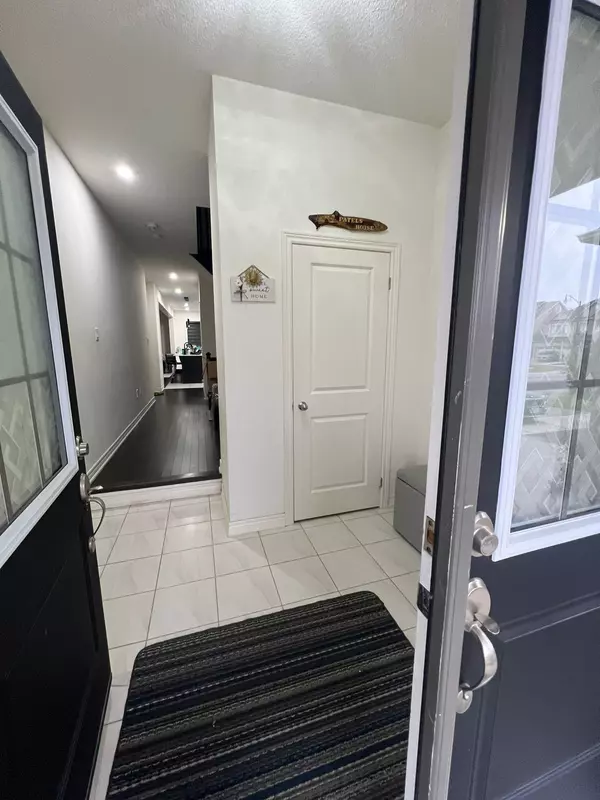 Brampton, ON L7A 5A6,85 Cobriza CRES