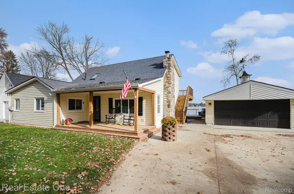 Highland, MI 48356,3802 Highland CT