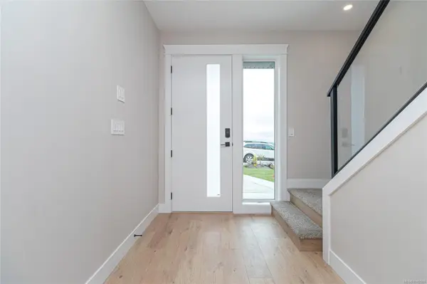 Langford, BC V9B 7A2,1383 Sandstone Lane