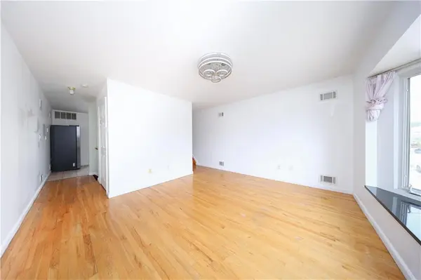 Staten  Island, NY 10306,139 Kiswick ST