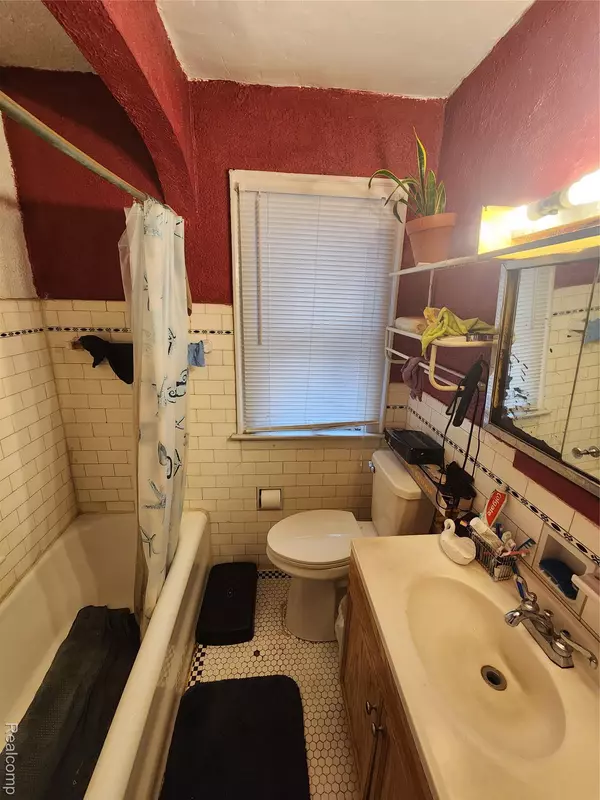 Detroit, MI 48227,14893 Forrer ST