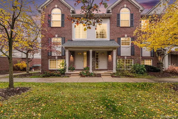 3152 Promenade CIR, Pittsfield, MI 48108