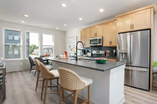 Ann Arbor, MI 48103,2125 Evergreen LN #30