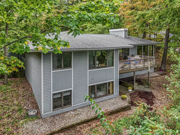 Traverse City, MI 49686,3073 Ogidaki TRL