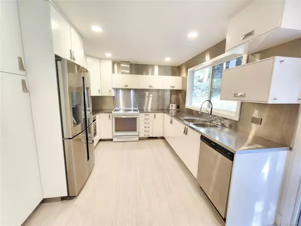 Gabriola Island, BC V0R 1X2,1040 Harrison Way