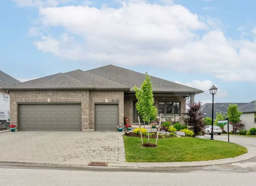 1608 Ed Ervasti LN, London South, ON N6K 5R7