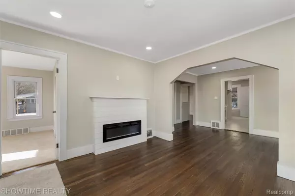 Ferndale, MI 48220,292 W Marshall ST