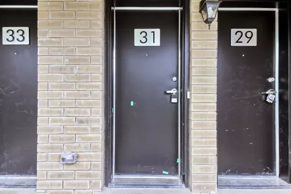 Barrie, ON L9J 0P1,31 Appletree LN