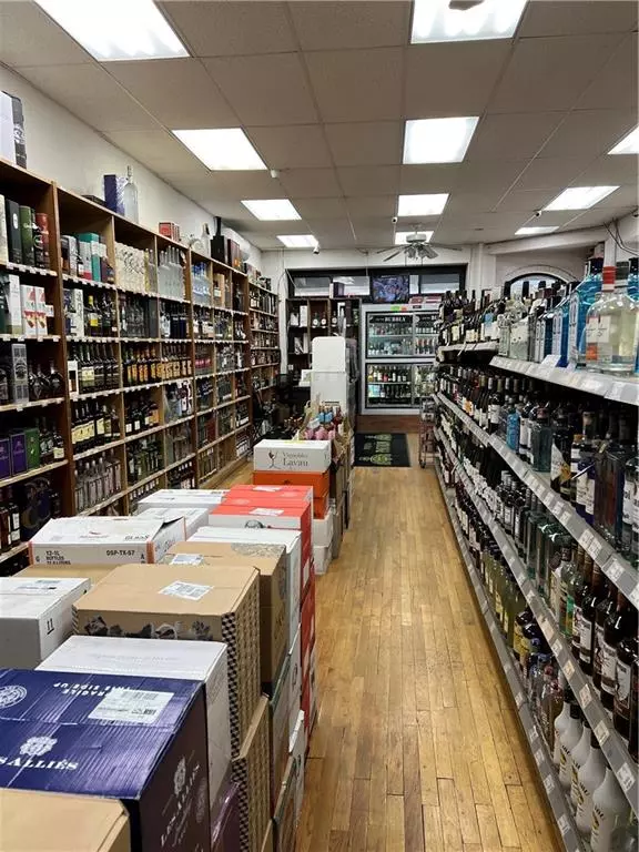 Brooklyn, NY 11222,547 Morgan AVE