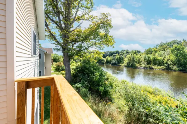 717 Tioga Park #717, Big Rapids, MI 49307