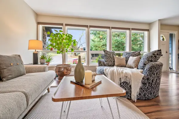 Caledon, ON L7K 0E1,19619 Main ST