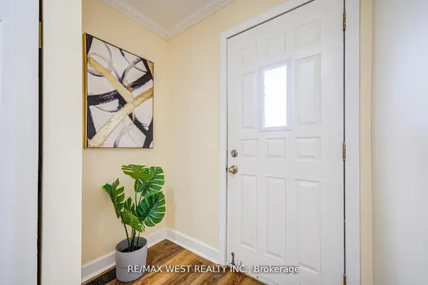 Brampton, ON L6T 2K5,65 Belmont DR