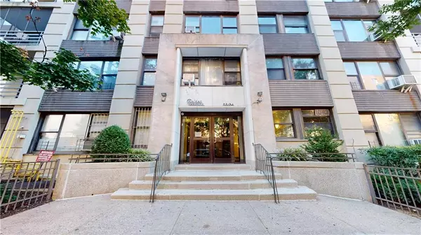 Queens, NY 11374,98-34 63rd DR #6GG