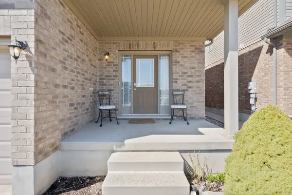 London North, ON N6G 0J6,494 BLACKACRES BLVD