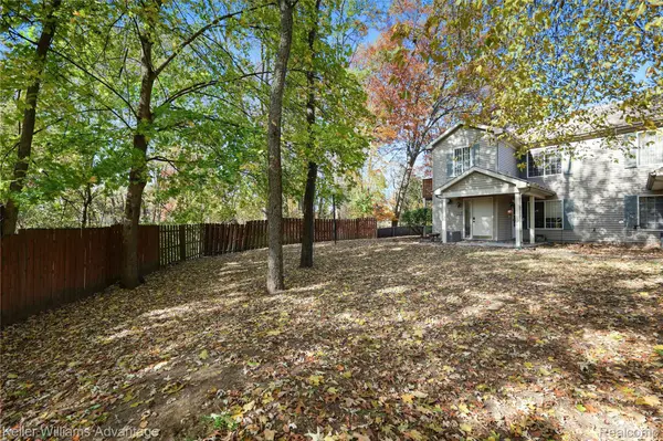 Waterford, MI 48327,867 Saybrook DR