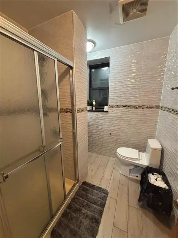 Brooklyn, NY 11209,561 83rd ST