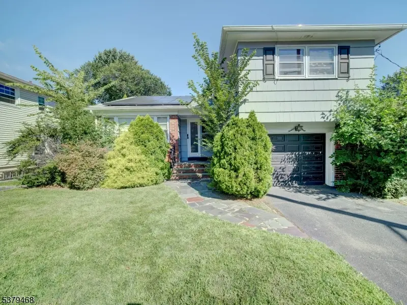 153 North Ave, Hillside Twp., NJ 07205