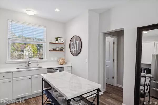 Brighton, MI 48116,597 Anne AVE