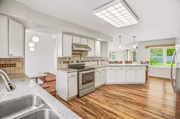 Lihue, HI 96766,4041 MAPU PL