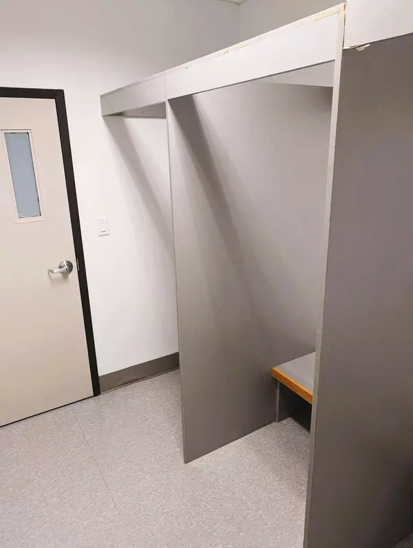 Halton Hills, ON L7J 0A5,10 Eastern AVE #Unit A