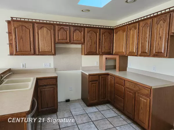 Flint, MI 48532,6440 Western WAY