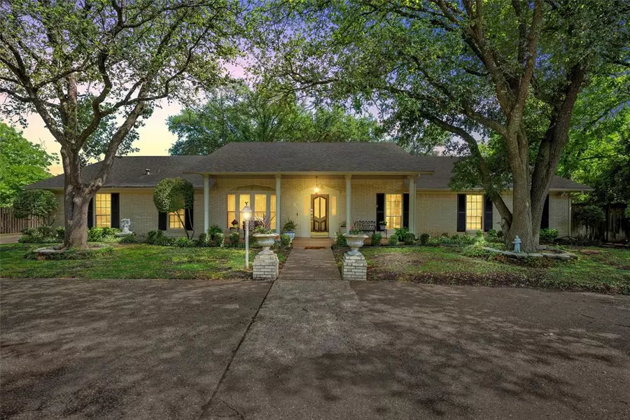 3400 Dever Drive, Waco, TX 76708