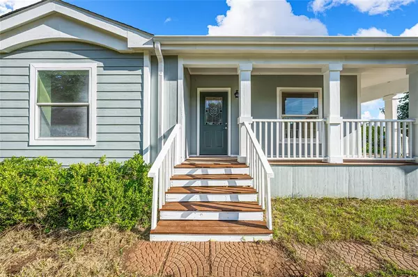 Mcgregor, TX 76657,429 Eagle Ridge Road