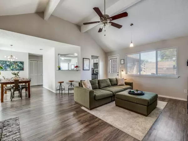 Dallas, TX 75227,5723 Russcrest Drive